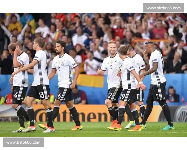 劳姆谈失利与成长：从批评中站起的德国队